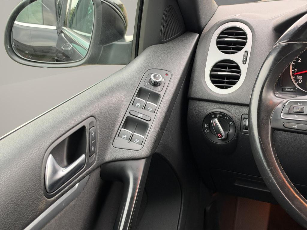 Volkswagen Tiguan 1.4 tsi sport&style automaat led pdc