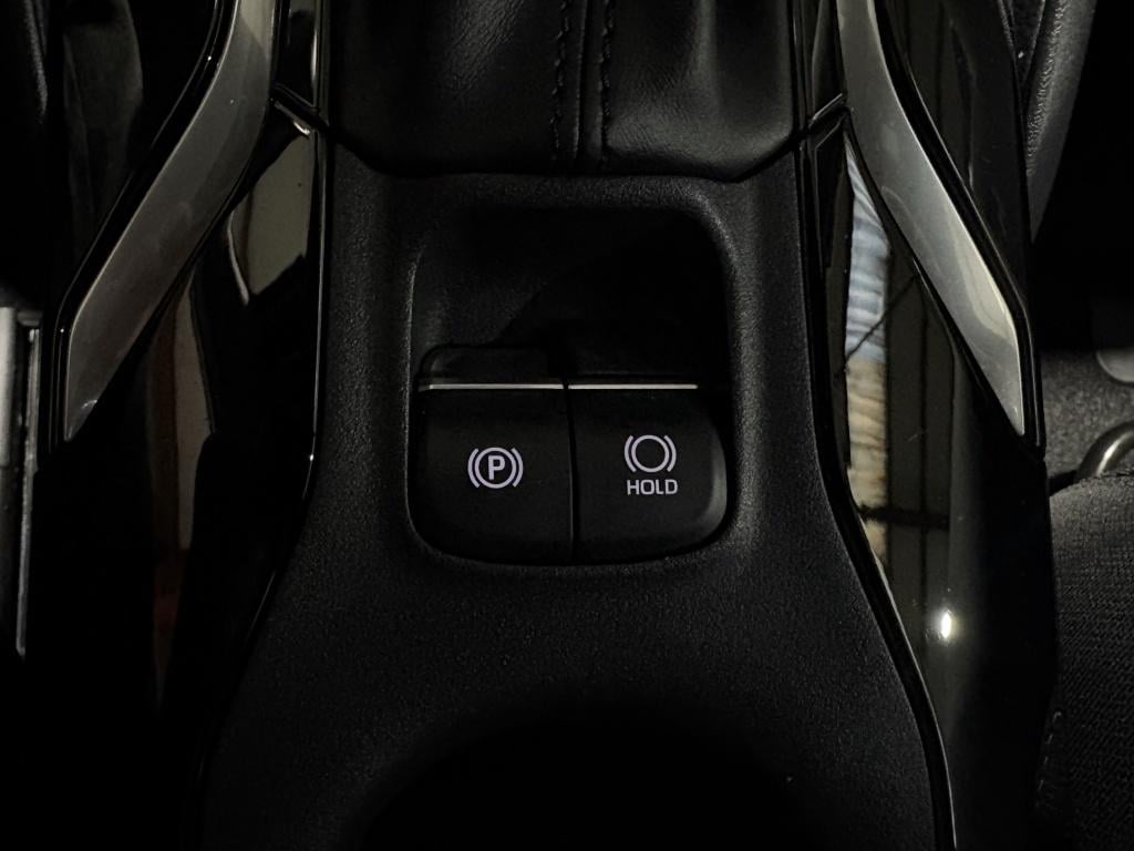 Toyota Corolla Touring Sports hybrid 140 active | demo |