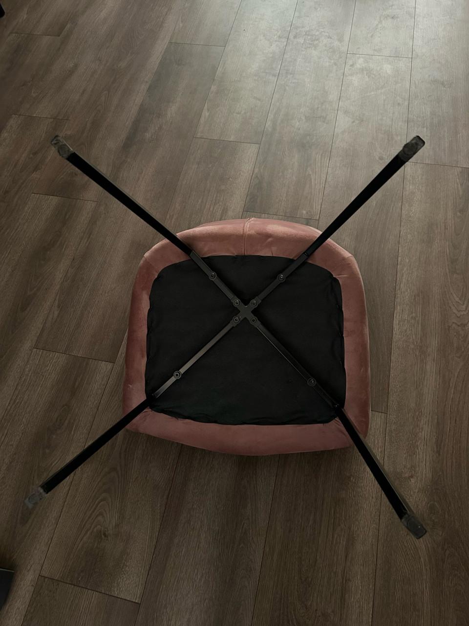 4 Eetkamer stoelen