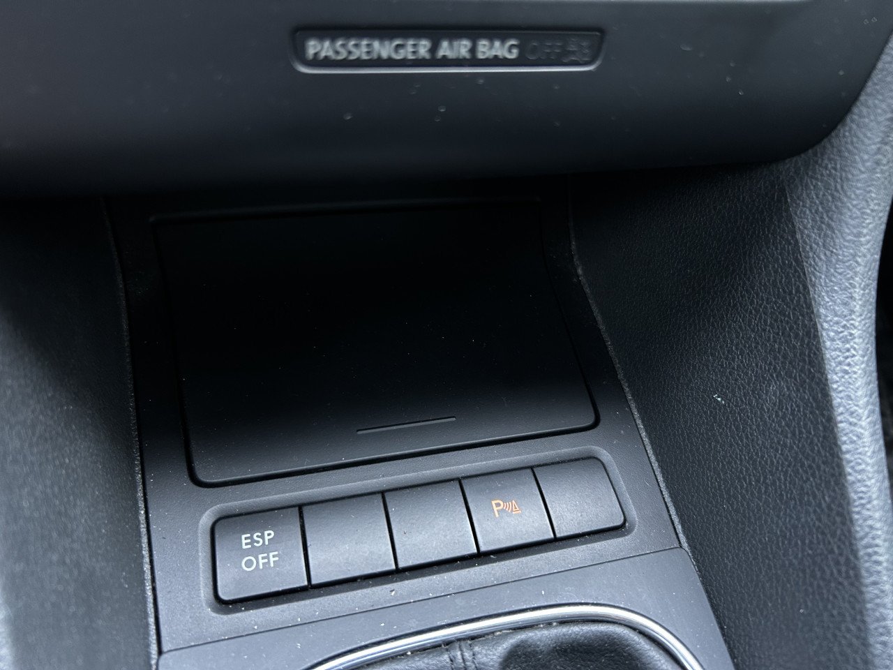 Volkswagen Golf 1.4 TSI R-LINE/XENON/CARPLAY/APK/CRUISE CONT