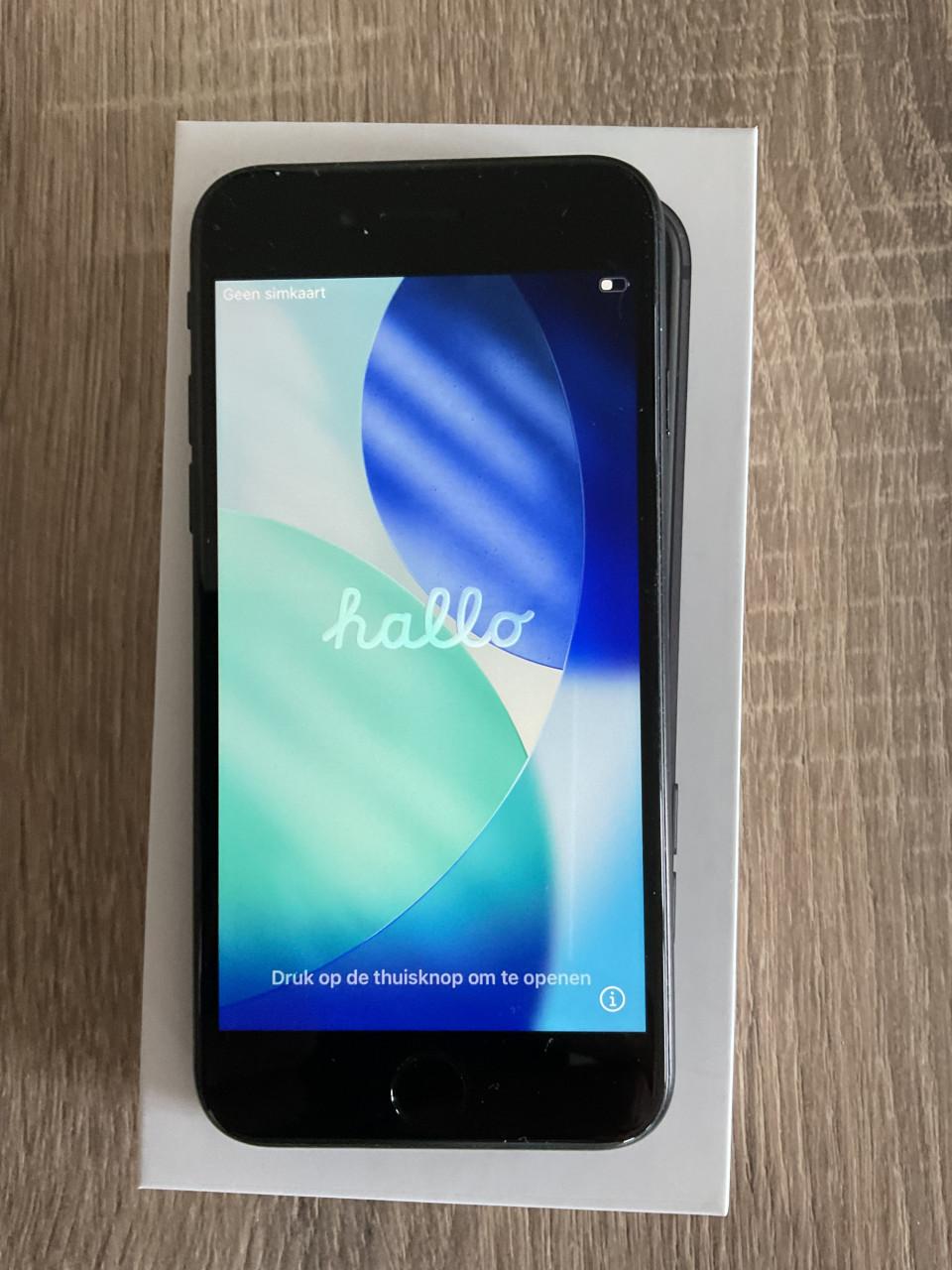 IPhone SE 2020 64GB – nette staat – werkt perfect