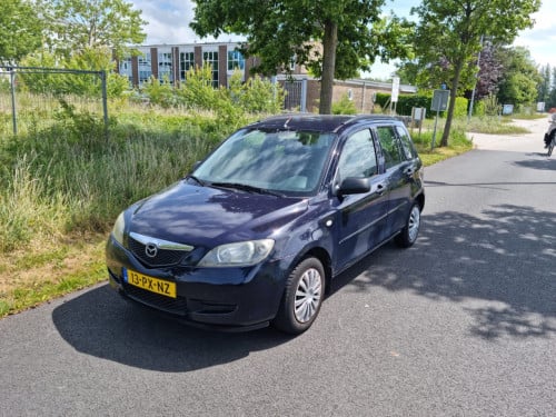 Mazda 2 1.4i bouwjaar 2005 1 jaar apk