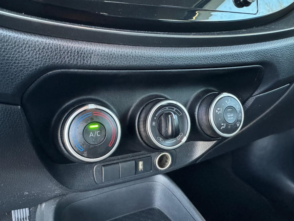 Toyota Aygo x 1.0 vvt-i mt play