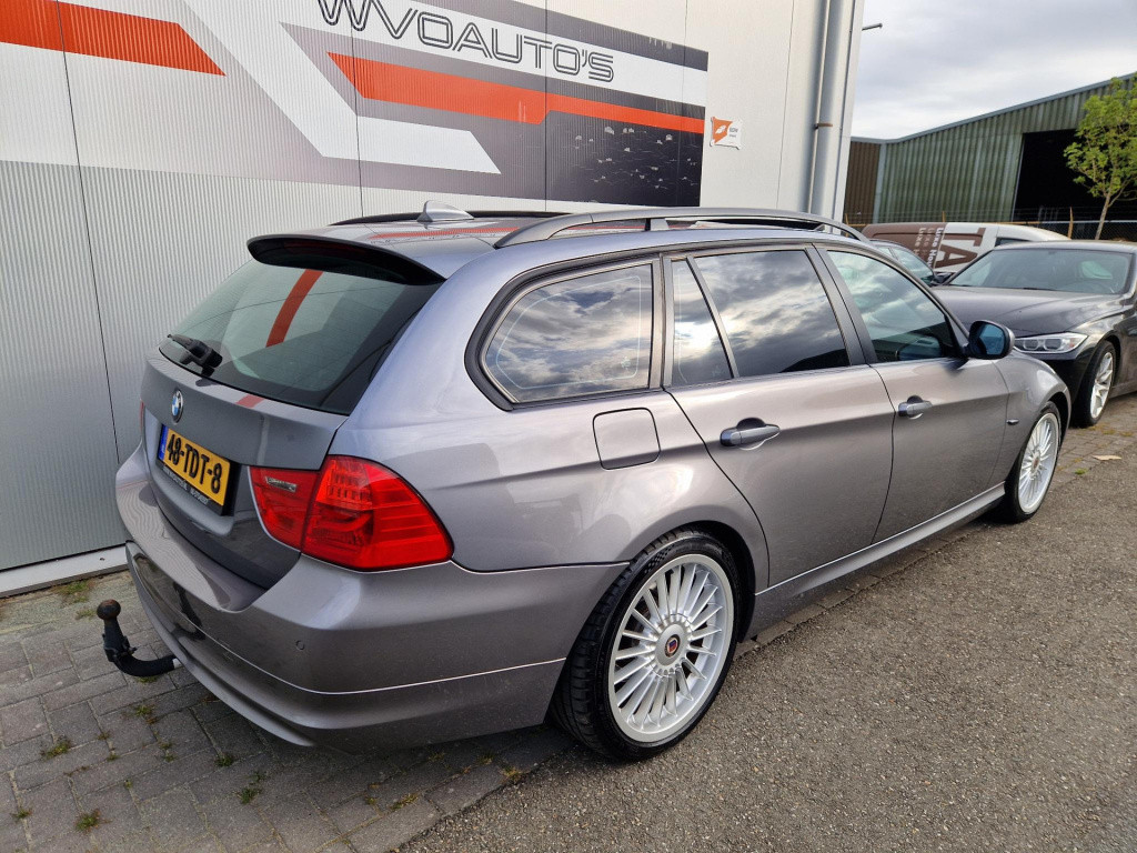 BMW 3-serie touring 320i high executive
