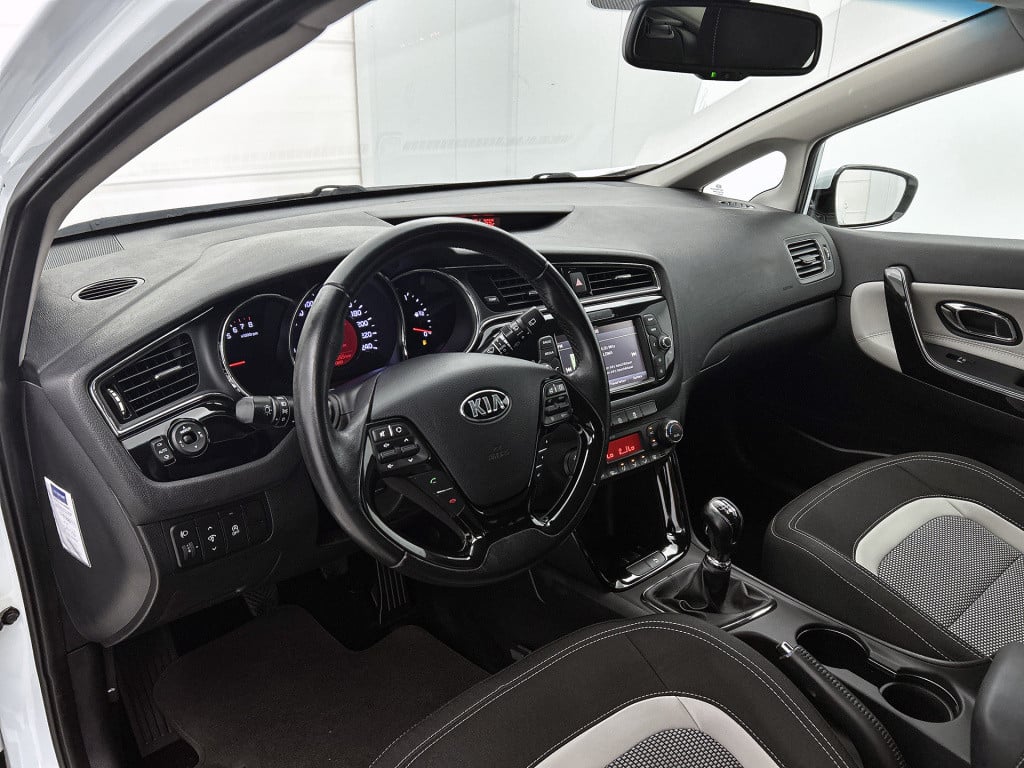 Kia Cee'd sportswagon 1.0 t-gdi dynamicline | 1e eigenaar | navigatie |