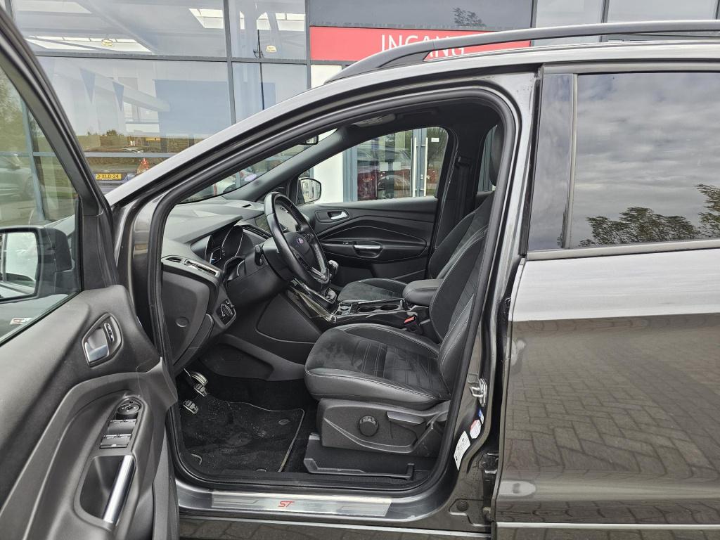 Ford Kuga 1.5 ecoboost st line