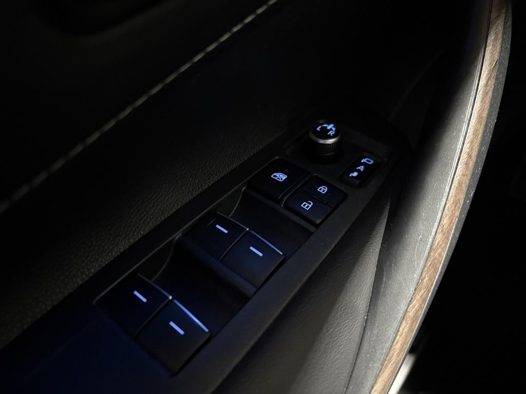 Toyota Corolla Touring Sports 2.0 hybrid trek