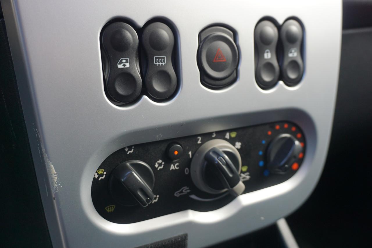 Dacia Sandero, 1.6 Lauréate - Airco / Elektr. ramen / Trekhaak / NAP