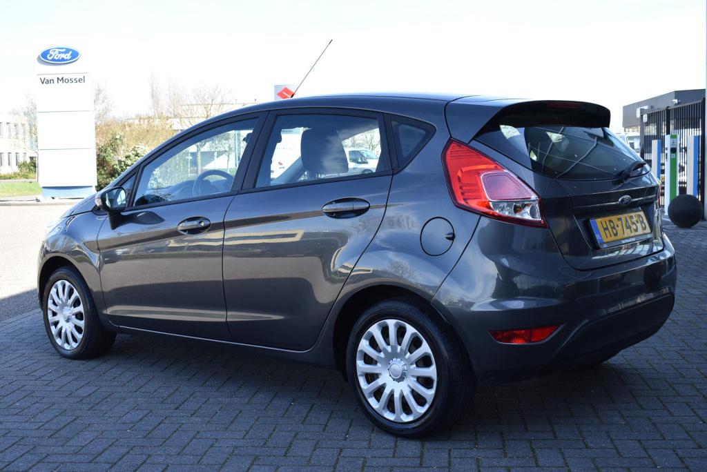 Ford Fiesta 1.0 style | incl. nieuwe distrtibutieriem | airco | cruise cont