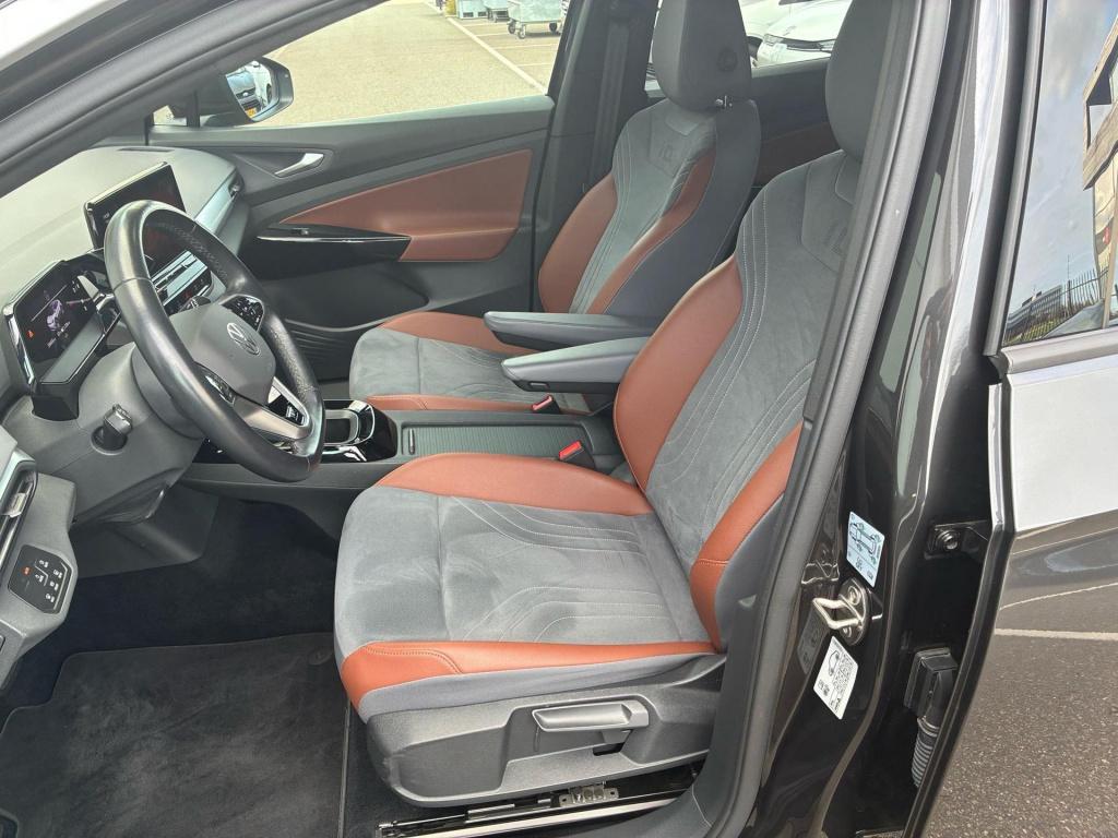 Volkswagen Id.4 first 77 kwh