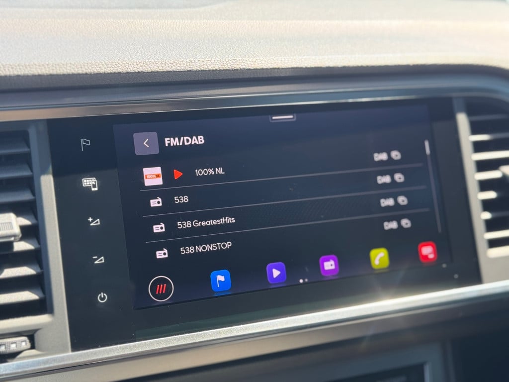 Seat Ateca 1.5 tsi xperience * panoramadak * trekhaak * keyless * virtual c
