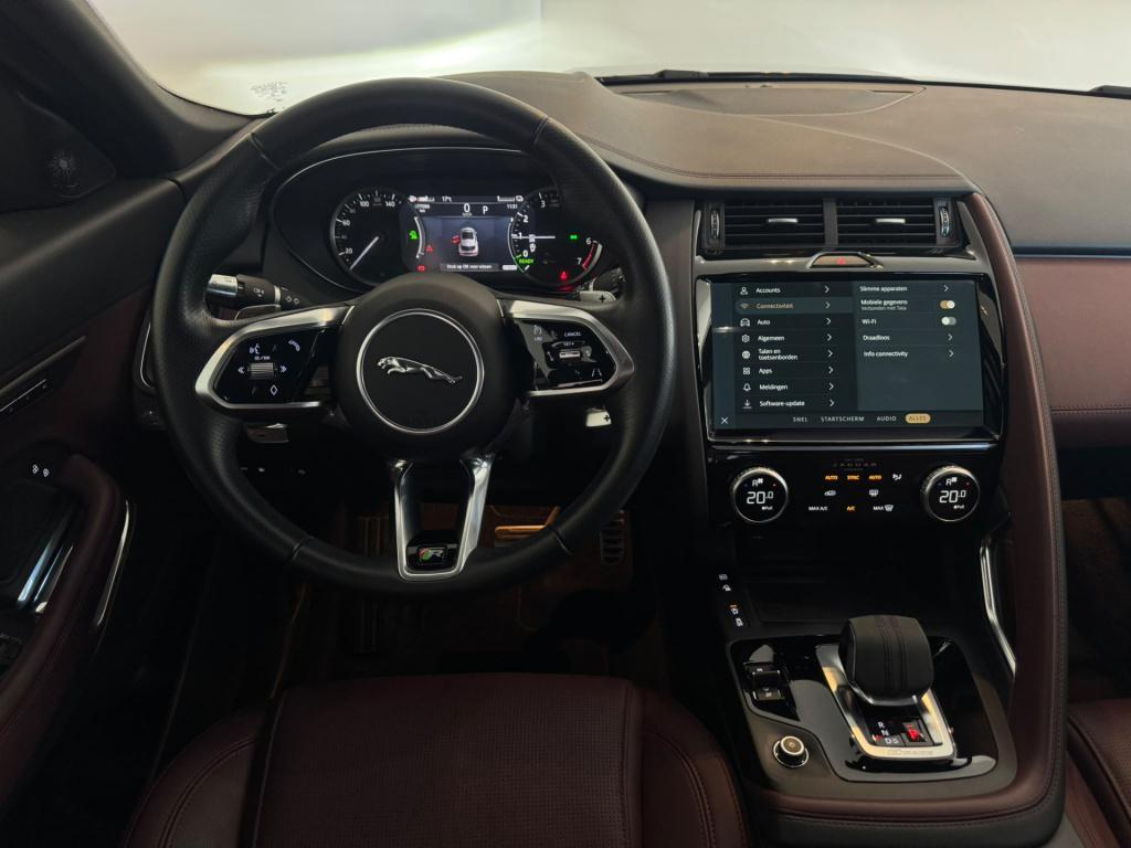 Jaguar E-pace 1.5 p300e awd r-dynamic s