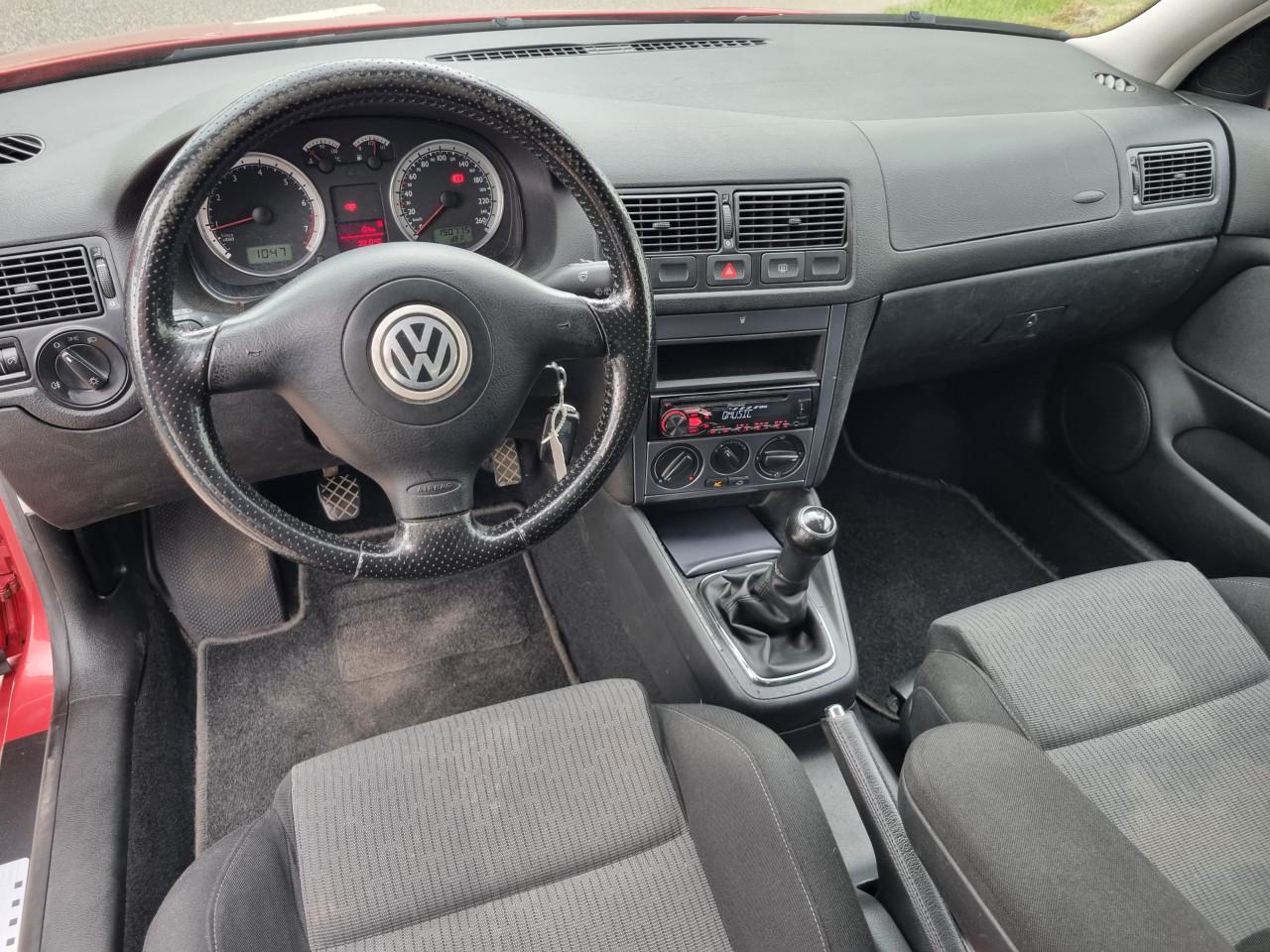 Volkswagen Golf 1.6-16V Sportline | Trekhaak | Cruise control!
