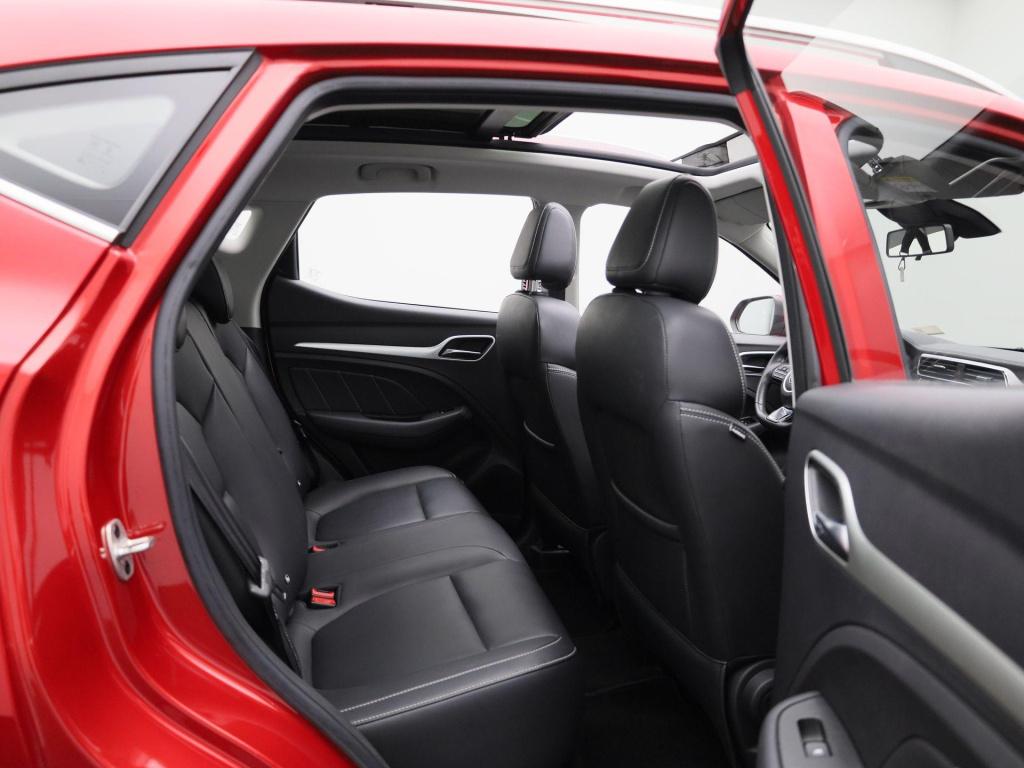 MG Zs Ev luxury 45 kwh