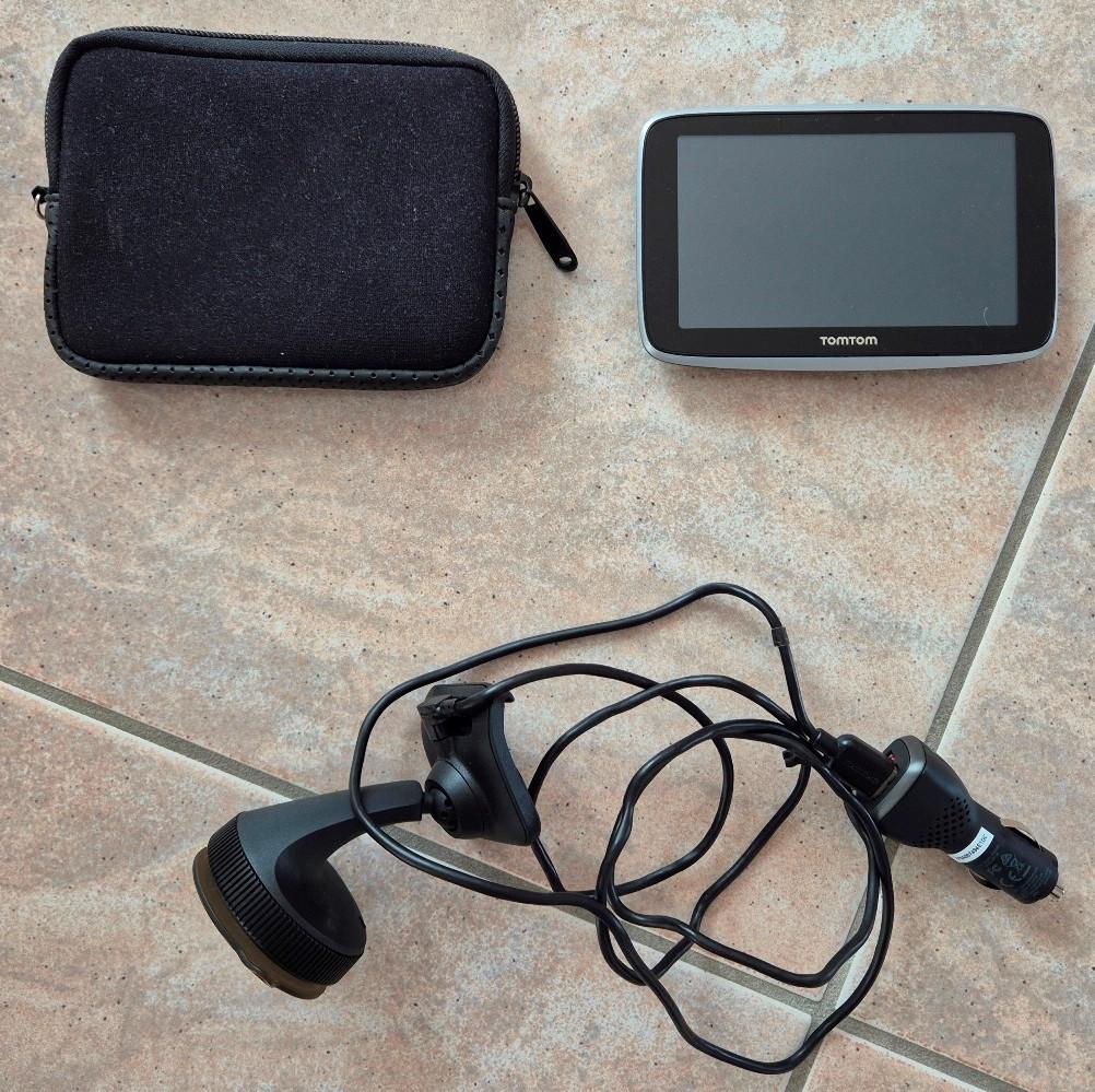 TomTom Go Premium 5”