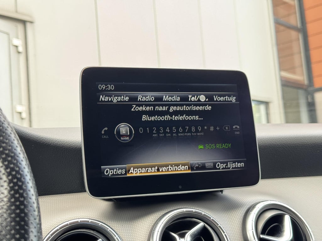 Mercedes-Benz Cla 180 ambition nl-auto! | panoramadak | navigatie full-map 