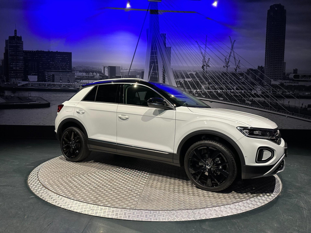 Volkswagen T-roc 1.5 tsi style *led*virtual*dab+*pdc v&a*trekhaak*navi*appc