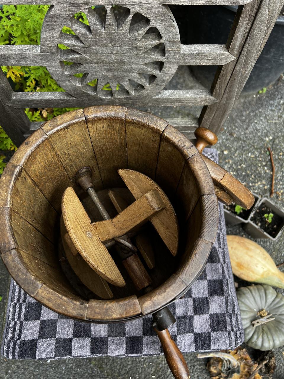 Boterkarnton Antieke boterkarn