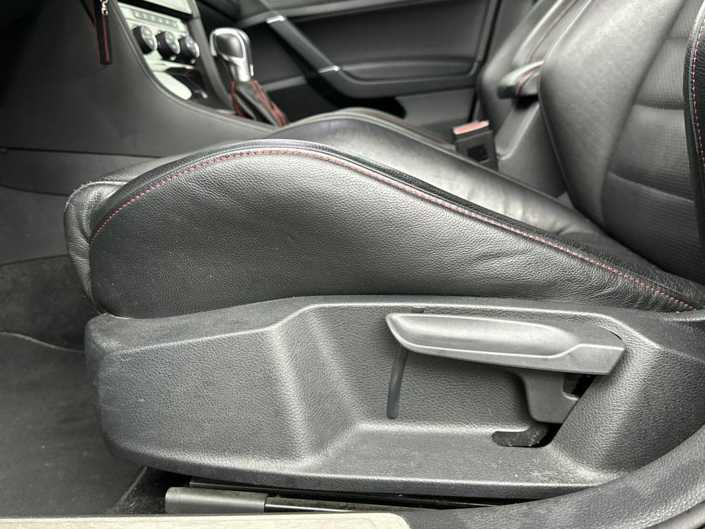 Volkswagen Golf 2.0 tsi gti performance