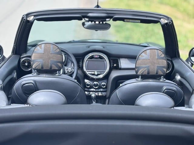 Mooie goed onderhouden Mini cooper cabrio bj2016 km184500