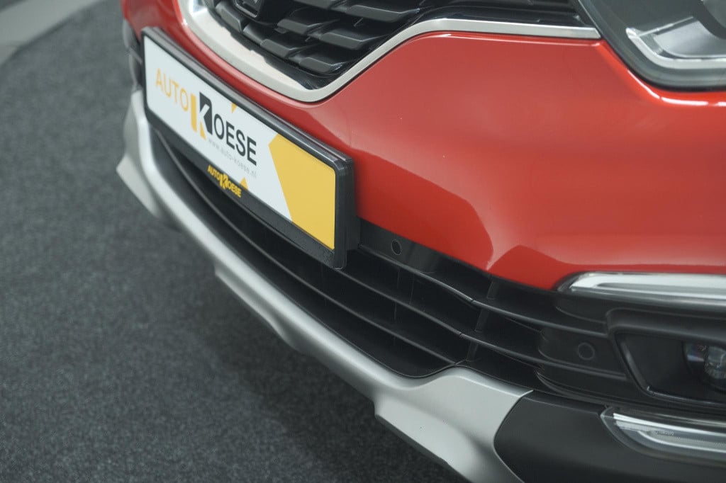 Renault Captur tce 120 edc intens | trekhaak | camera | navigatie | parkeer