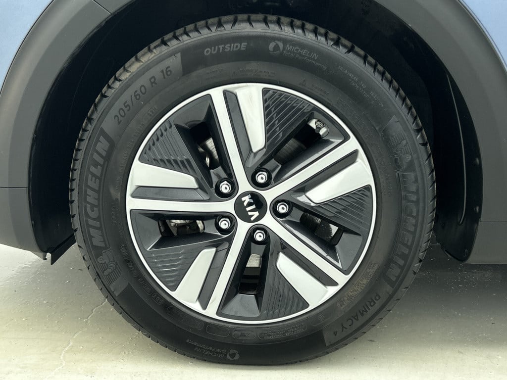 Kia Niro 1.6 gdi hybrid dynamicline | half leder | automaat | hybrid |