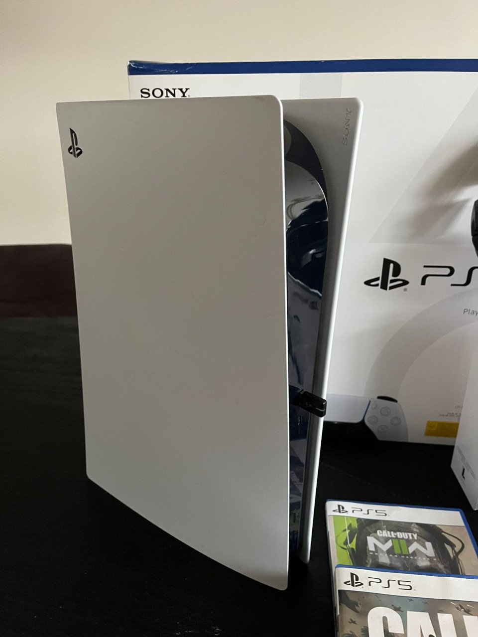 Playstation 5 (Disc Edition) + 2 controllers + draadl. heads
