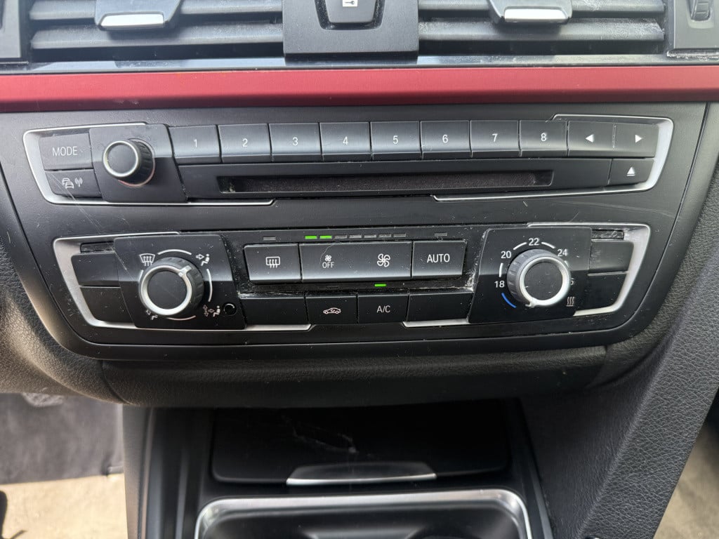 BMW 3-serie 320i 184pk executive sportline sedan