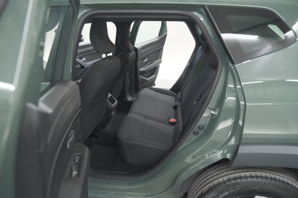 Dacia Duster mild hybrid 130 expression | camera | stoelverwarming | apple 