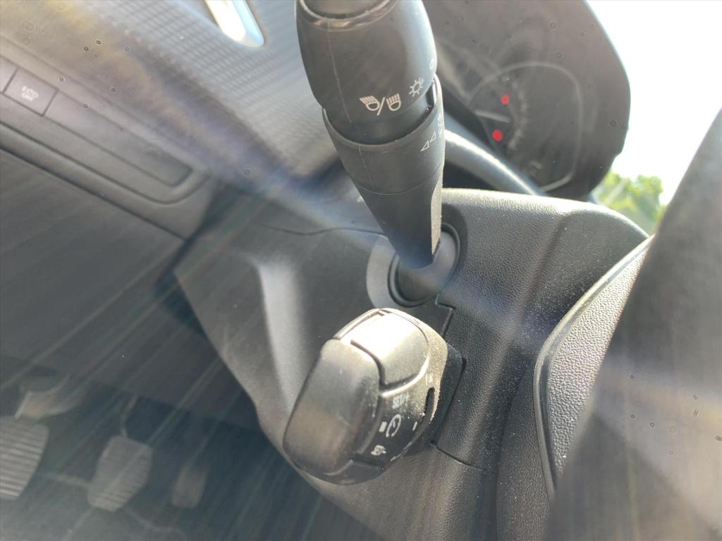 Peugeot 2008 blue lion 1.2-110pk navigatie | cruise control | airco | panor