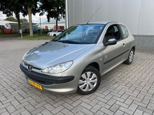Peugeot 206- 1.4 X-Design Automaat Inruilkoopje