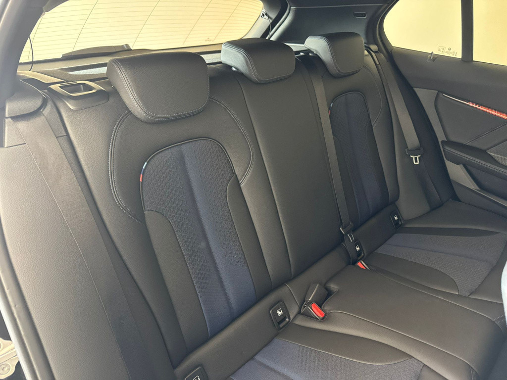 BMW 1 Serie 118i high executive m-sport