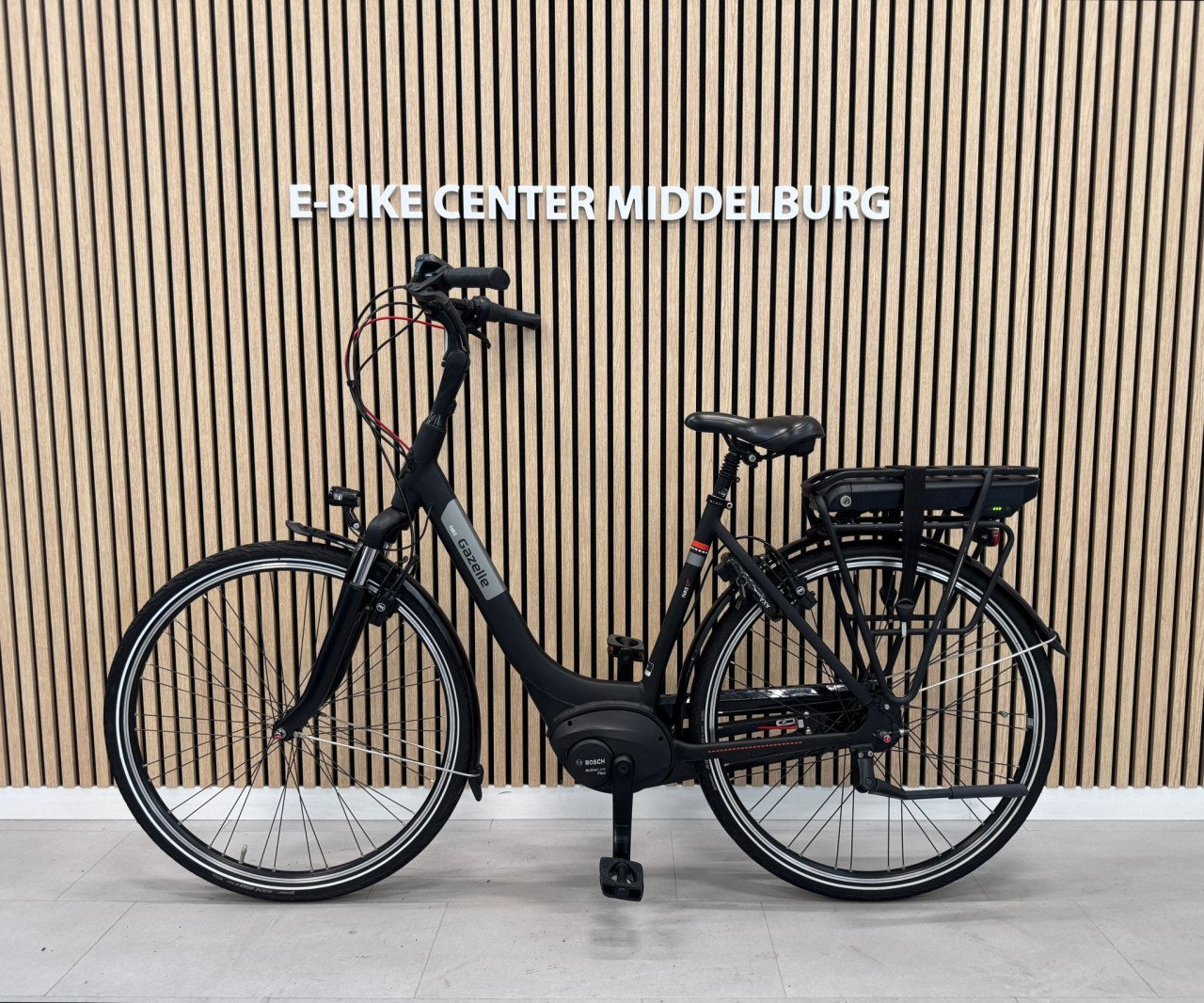 Gazelle Paris C7+ Bosch Active Line Plus 500Wh 53CM 6438KM