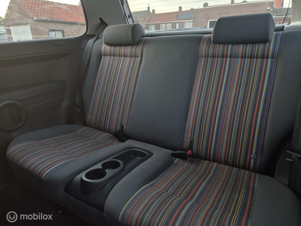 Volkswagen Fox 1.4 origineel nl / airco / nieuwe apk