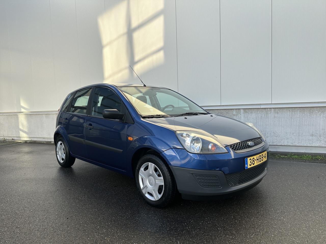 Ford Fiesta 1.3-8V Cool & Sound - 1e eigenaar / Weinig KM / Airco / NAP /