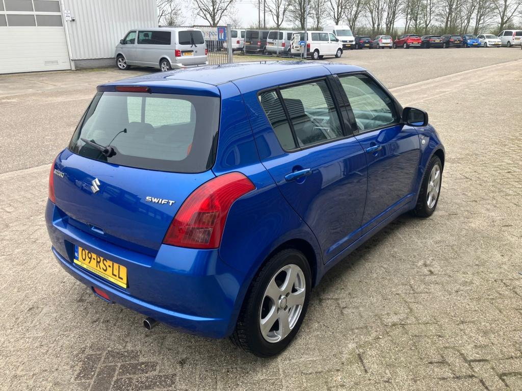 Suzuki Swift 1.5 gls airco