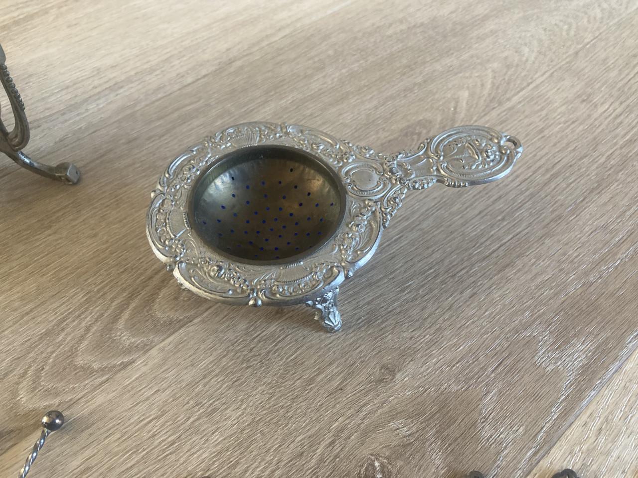 Thee artikelen vintage