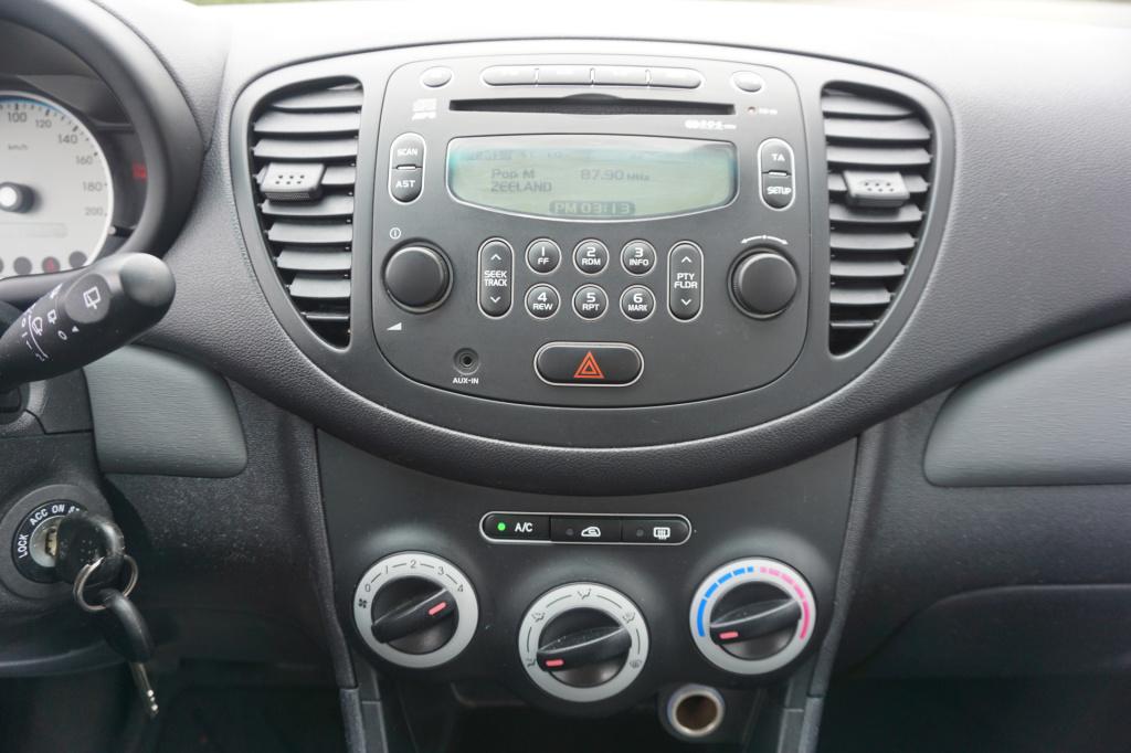 Hyundai I 10 1.1 active cool airco / elektr. ramen / nap