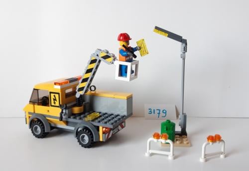 Lego City 3179: hoogwerker + minifiguur