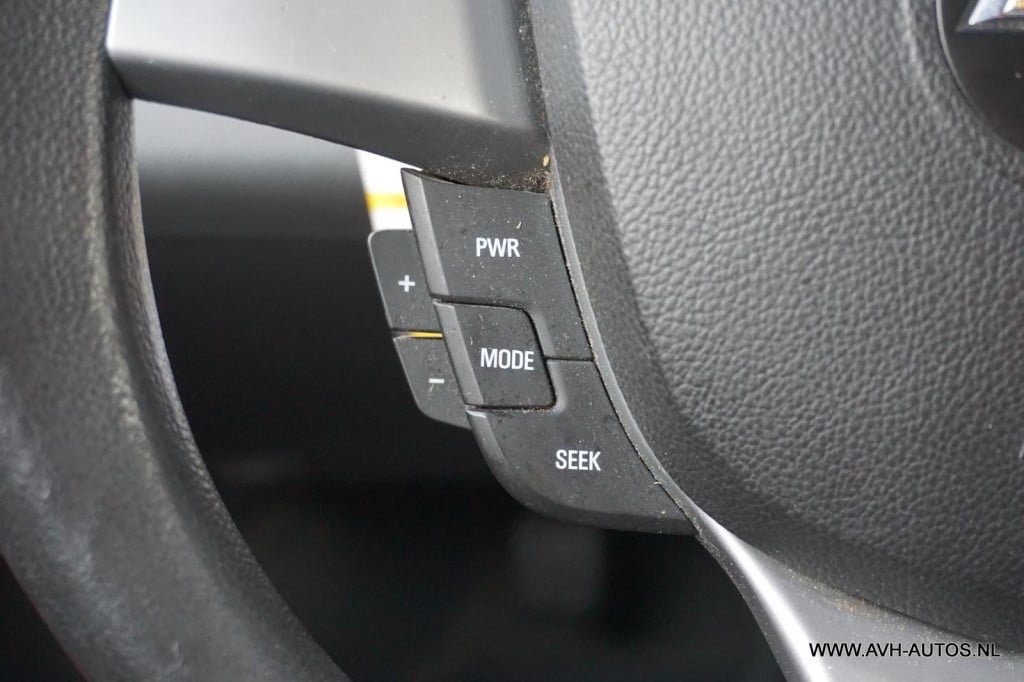 Chevrolet Spark 1.2 16v lt