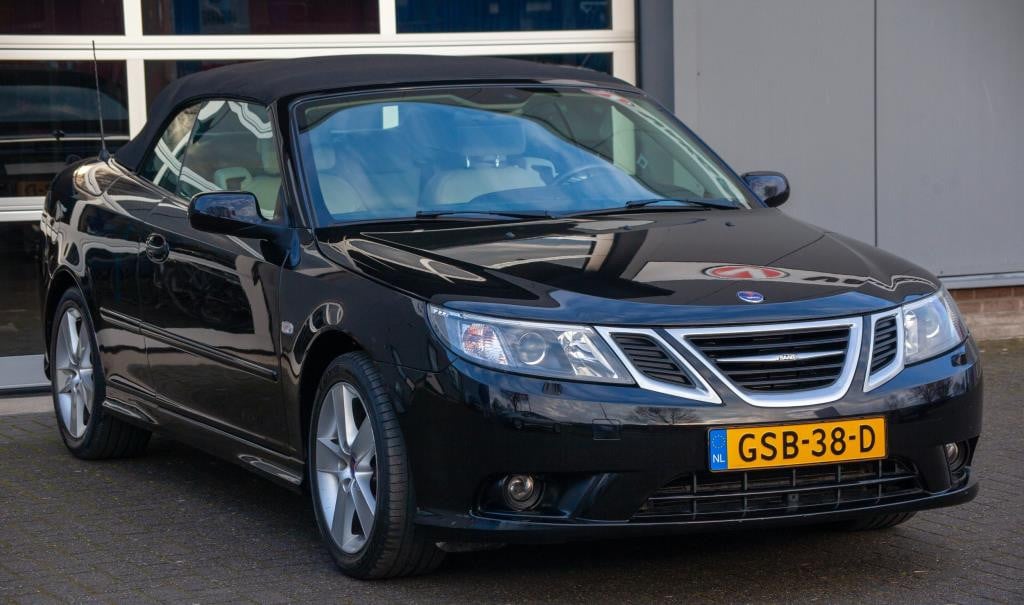 Saab 9-3 cabrio 1.8t vector
