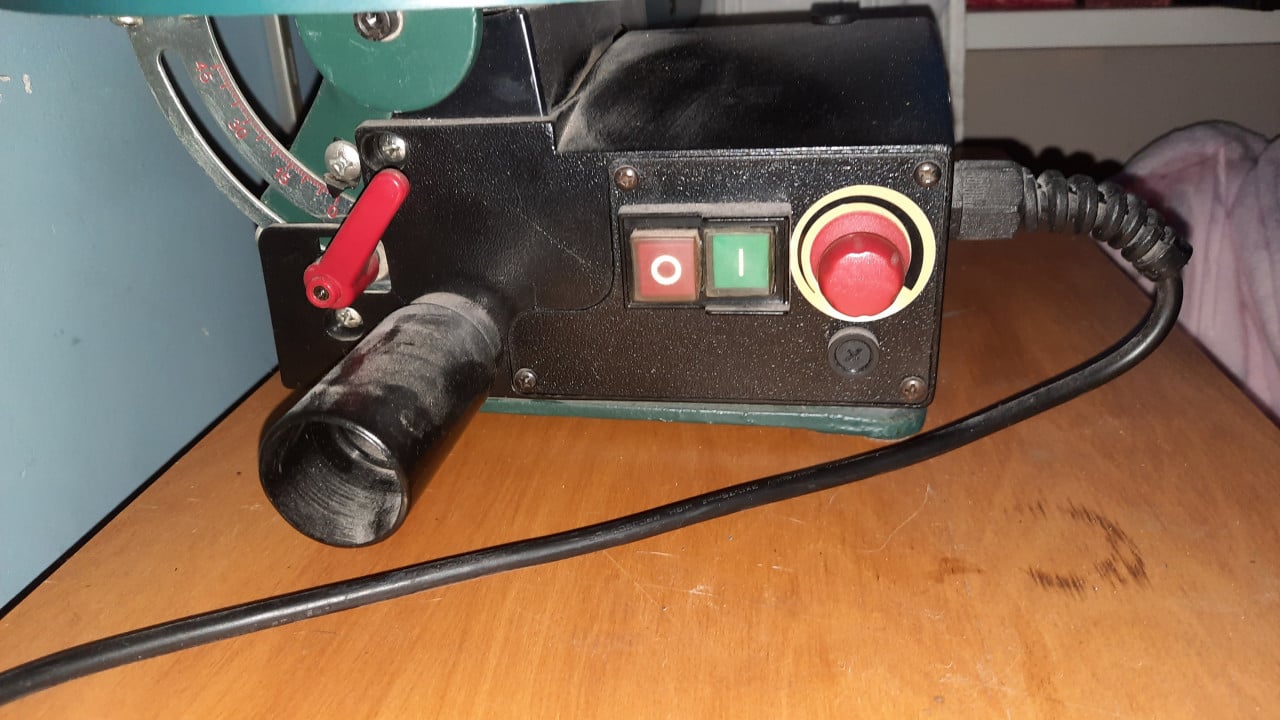 Figuurzaagmachine