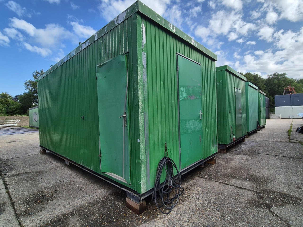 Meerdere 6x3m kantoorunits / bouwketen / woon/schaftunits