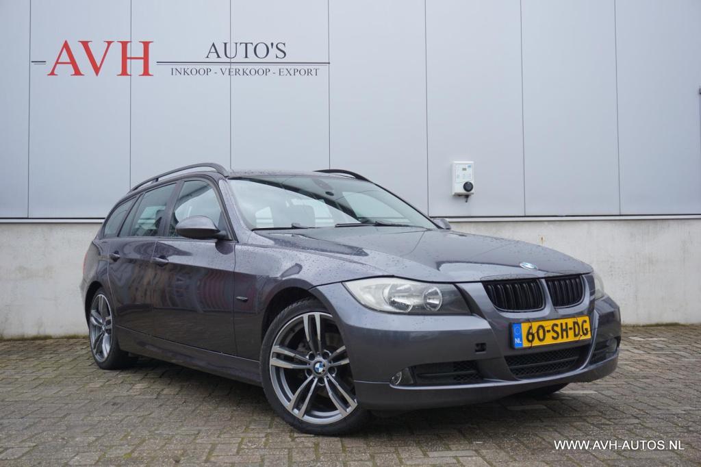 BMW 3-serie touring 320i dynamic executive