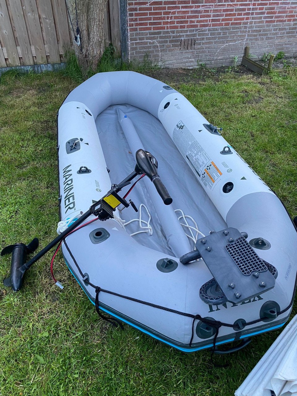 Rubberboot Mariner 4 inclusief motor