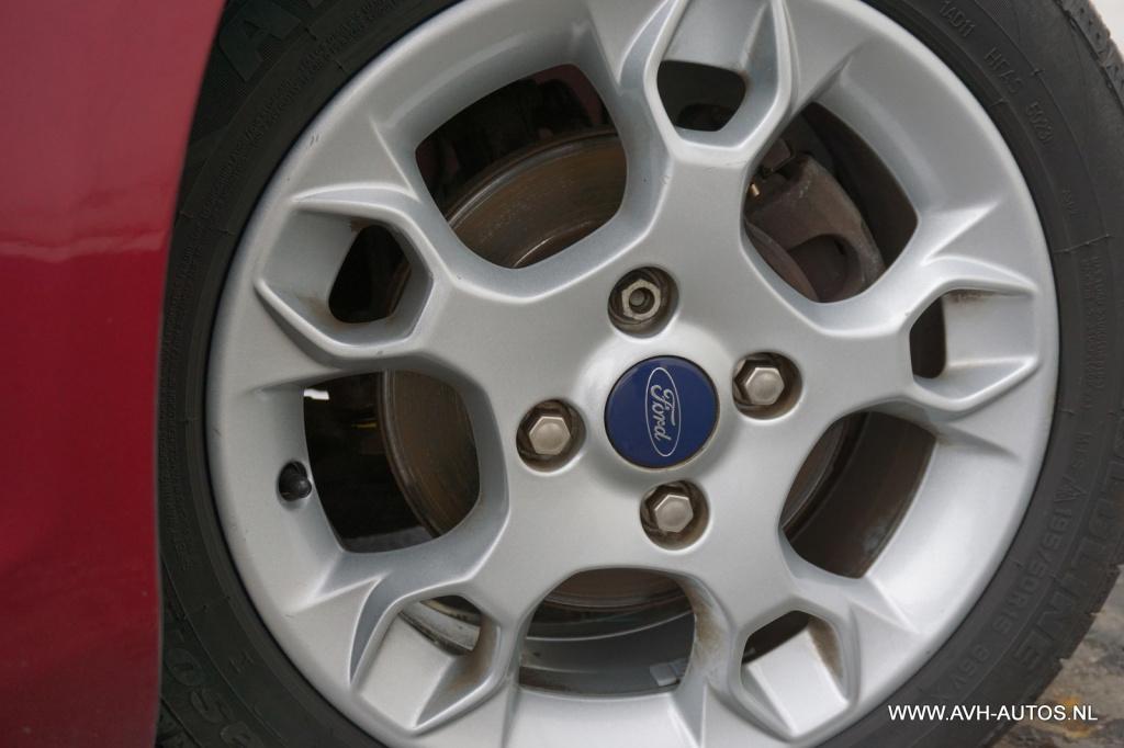 Ford Fiesta 1.25 titanium