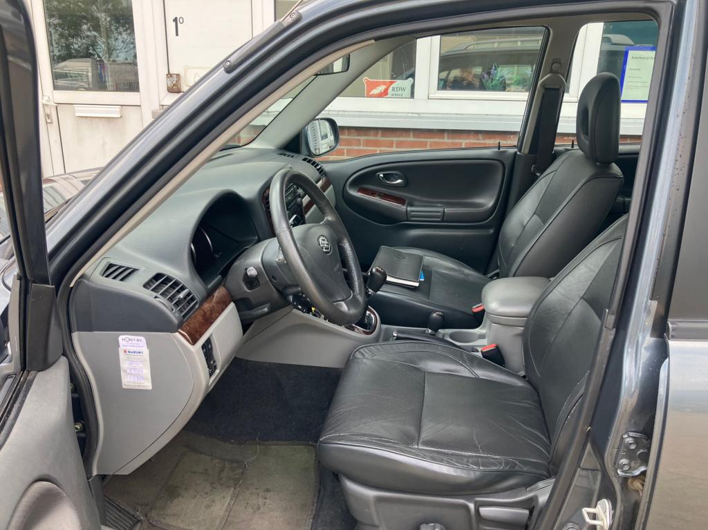 Suzuki Grand Vitara 2.0 freestyle-3 4x4 airco