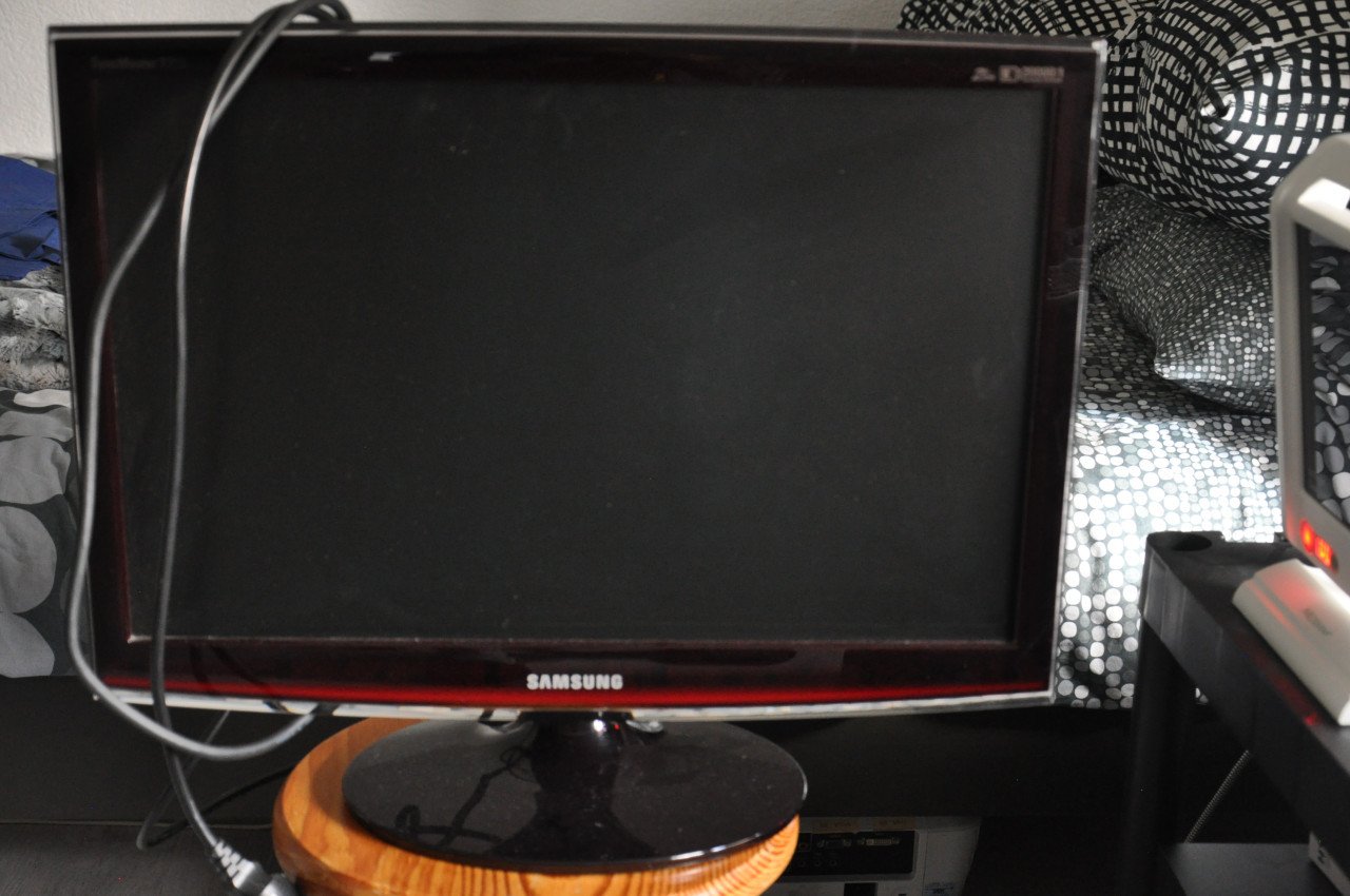 Te koop 7x monitoren