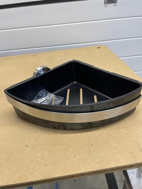 Douchemand wandmontage