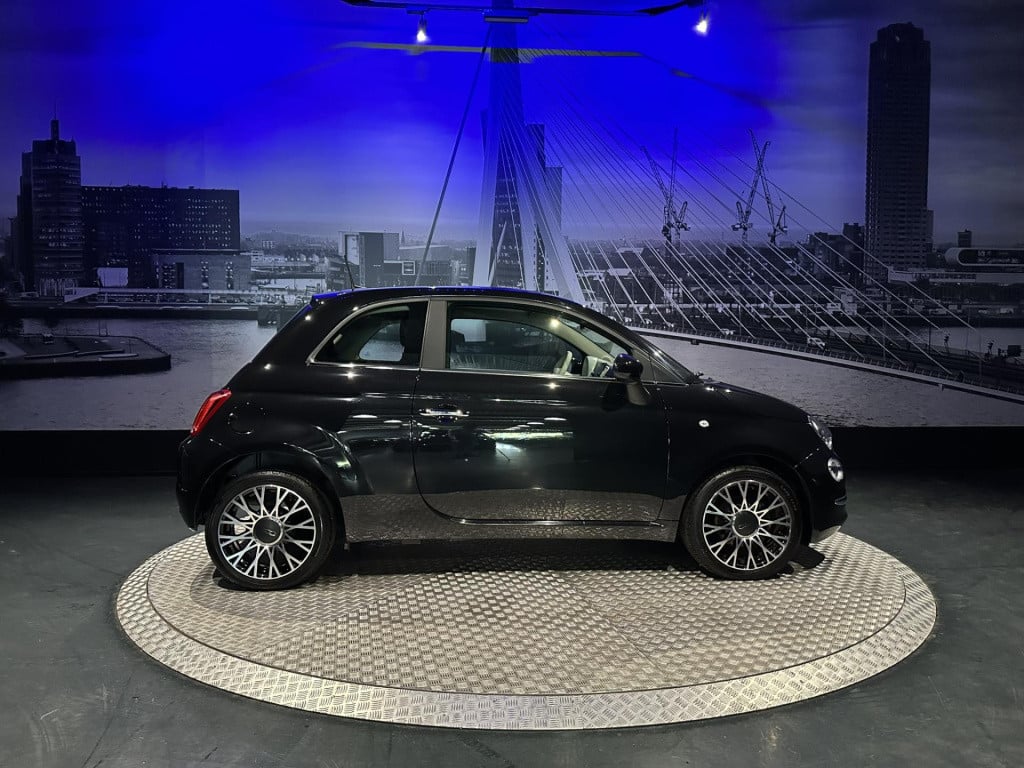 Fiat 500 1.0 hybrid dolcevita 1.0 hybrid *panoramadak*applecarplay*clima*